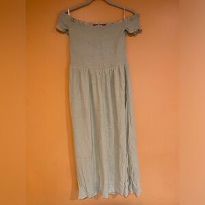 Forever 21 NWT Sage Green Dress Lg